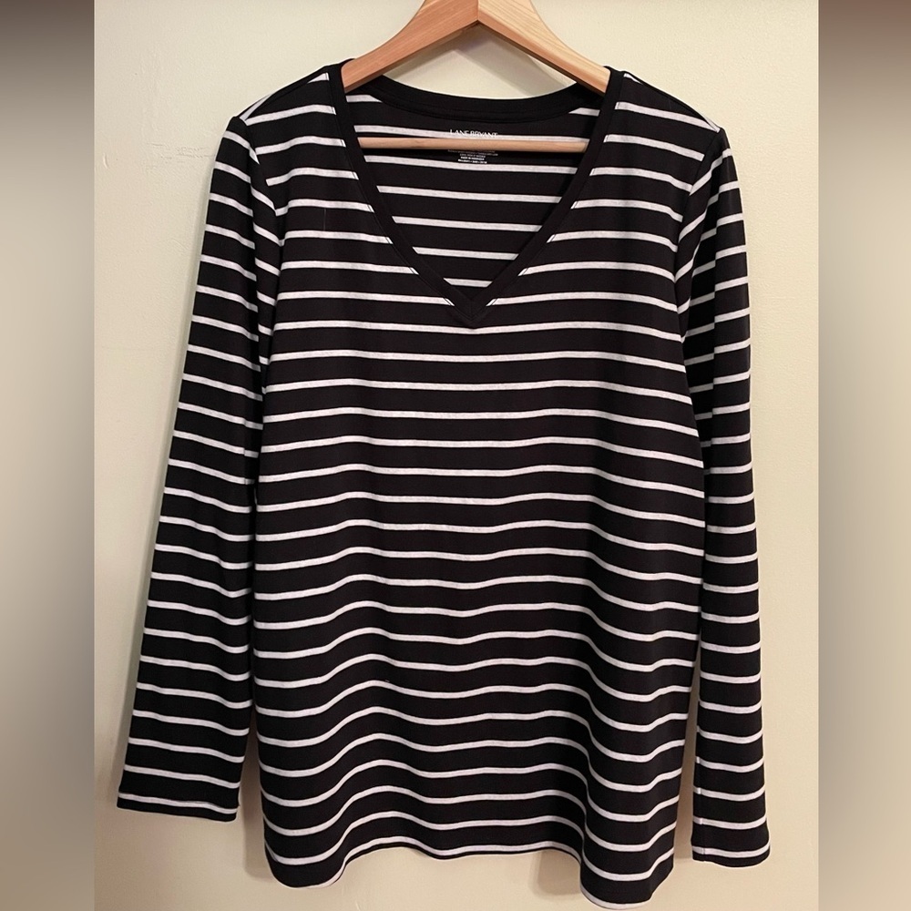 Lane Bryant Long Sleeve Striped V Neck T-Shirt